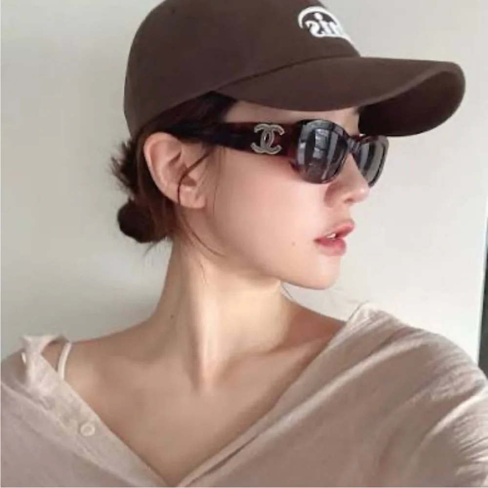 CHANEL Retangle Sunglasses 5493 - Picture 15 of 16